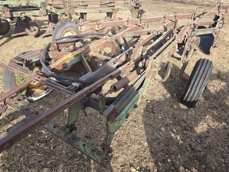 john-deere-5-image-14