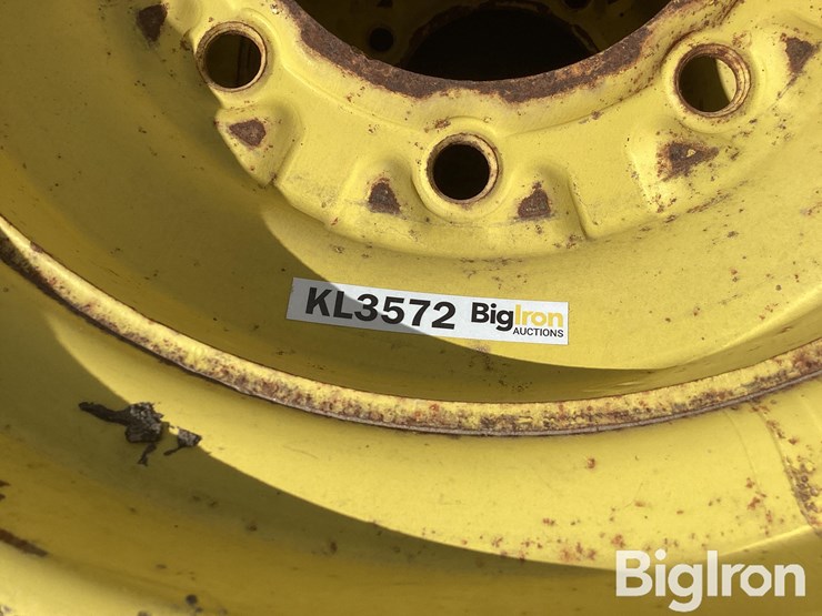 john-deere-16-image-12