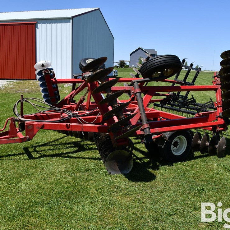 INTERNATIONAL 490
