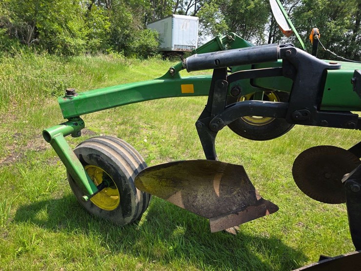 john-deere-3710-image-13