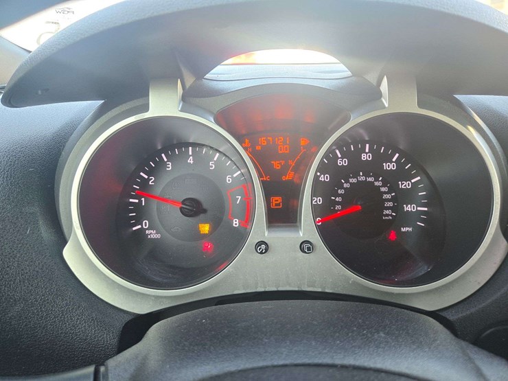 2014-nissan-juke-image-17
