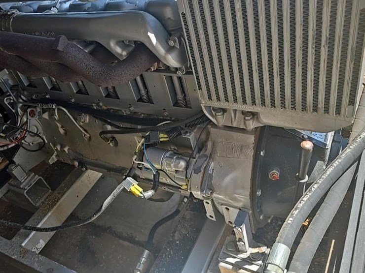 #151-•-2011-deutz-power-unit-image-9