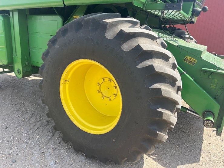 1982-john-deere-7720-image-27