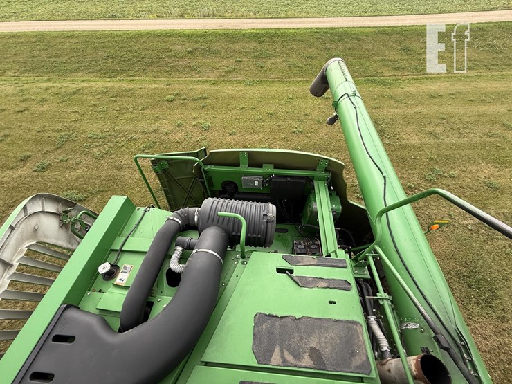 2003-john-deere-9750-image-33