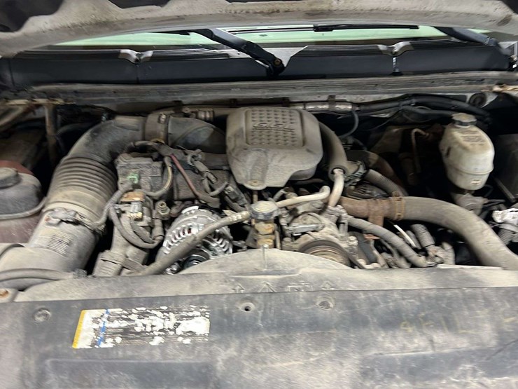 2008-chevrolet-silverado-3500hd-image-22