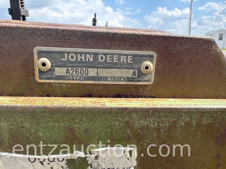 john-deere-2600-image-24