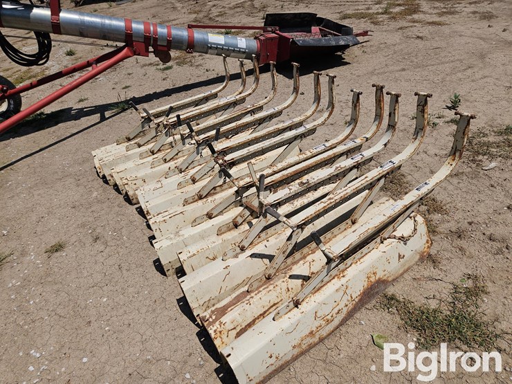 tebben-row-cultivator-shields-image-3