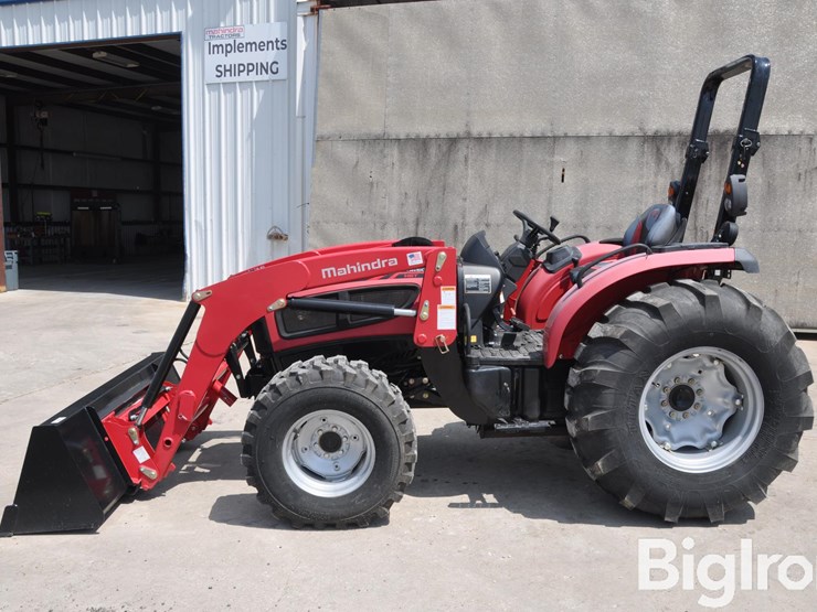 2019-mahindra-3650-hst-image-8