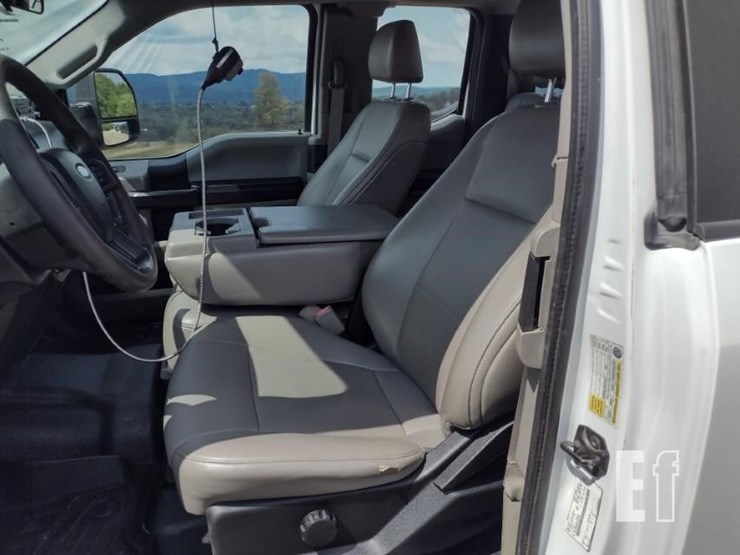 2019-ford-f350-image-12