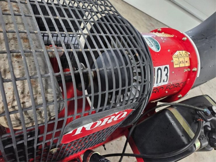 #374-•-2012-toro-pro-force-towable-blower-image-20