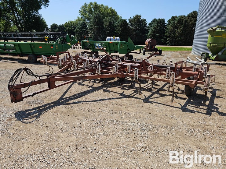 wil-rich-23'-field-cultivator-w/-3-bar-tined-harrow-image-1