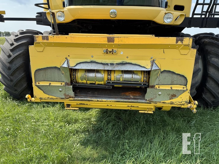 new-holland-cr960-image-9