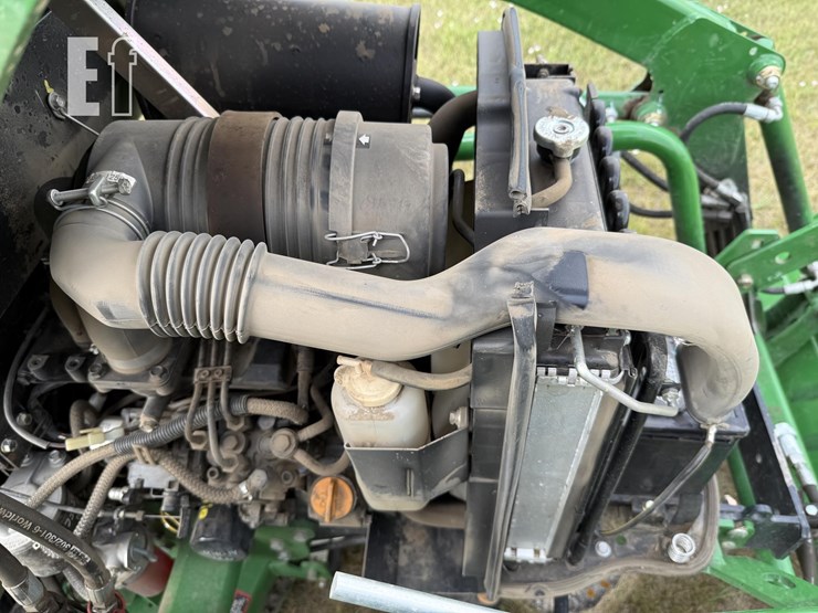 2010-john-deere-2720-image-20