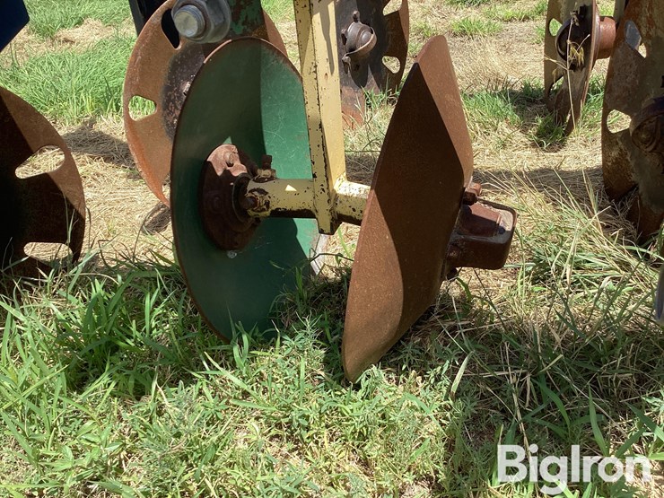 blu-jet-track-master-image-14
