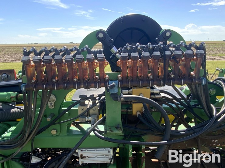 2002-john-deere-1720-image-12