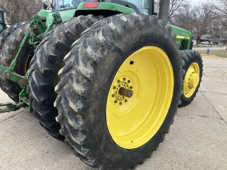 1997-john-deere-8100-image-12