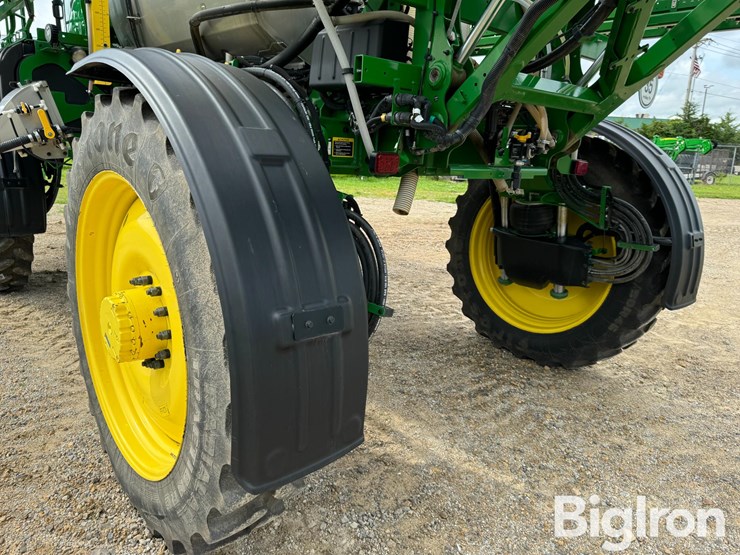 2021-john-deere-r4044-image-20