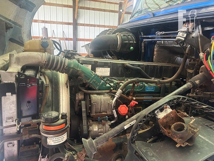 2007-volvo-vnl64t630-image-20
