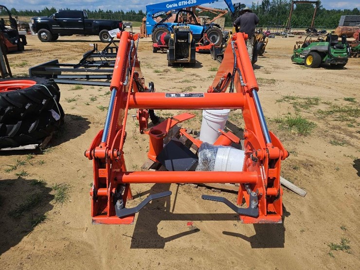 kubota-la1154-image-5