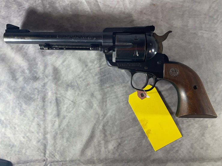 #4405-•-ruger-black-hawk-357-mag-revolver,-sn:-32-30581-image-1
