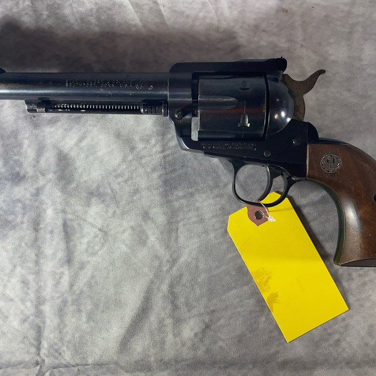 #4405 • Ruger Black Hawk 357 Mag Revolver, SN: 32-30581