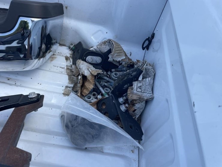 2021-ford-f350-image-6