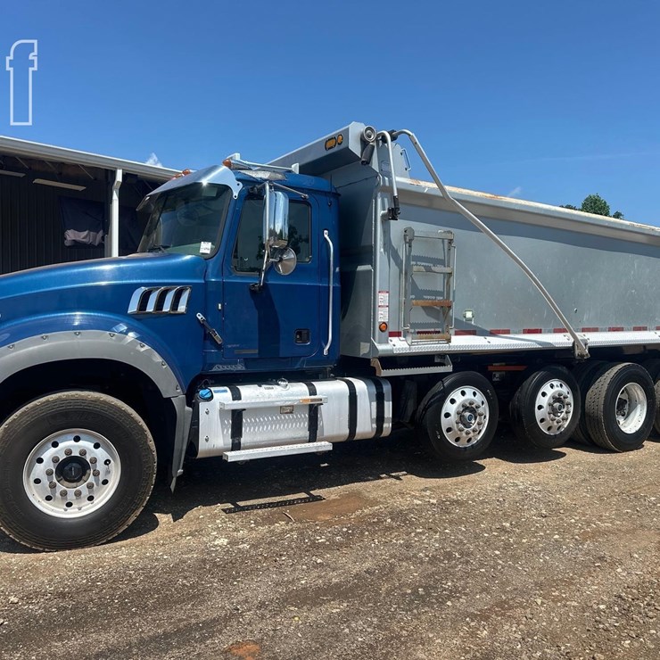2021 MACK GRANITE 64FR