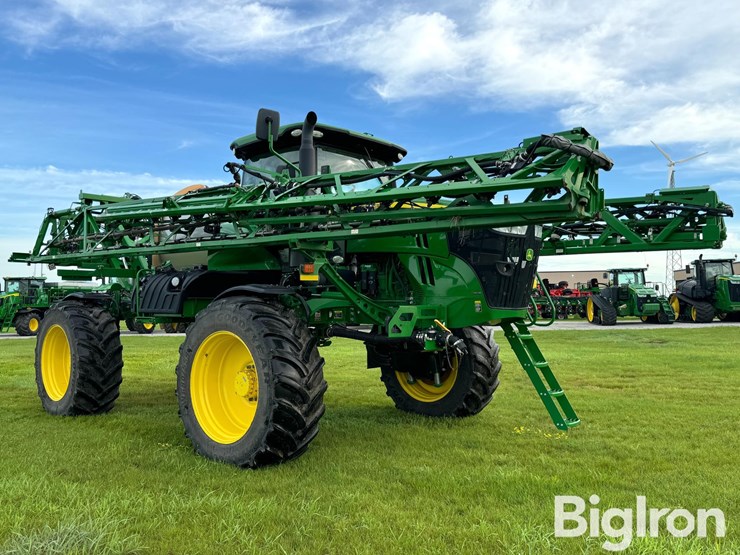 2019-john-deere-r4038-image-3