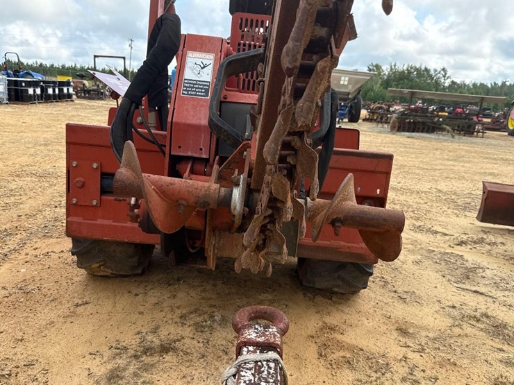 2002-ditch-witch-5700-image-6