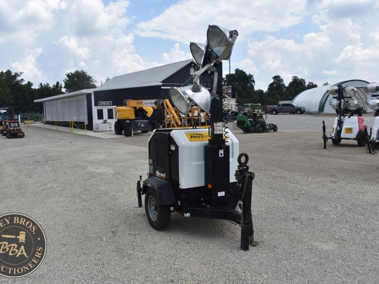 2019-allmand-bros-night-lite-v-series-image-9