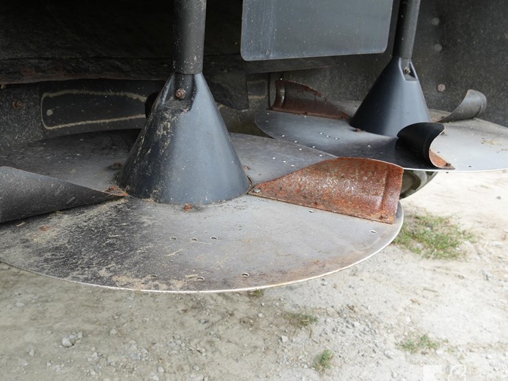 2012-case-ih-5088-image-13