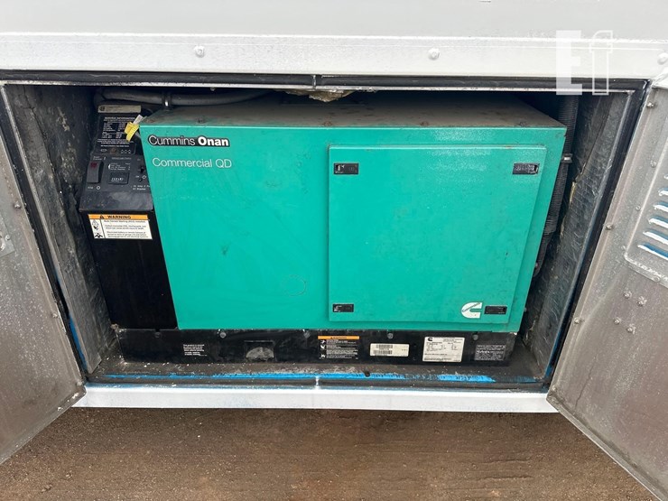 2009-gmc-topkick-c4500-image-21
