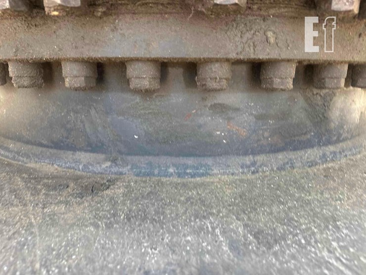 2015-caterpillar-335f-lcr-image-36
