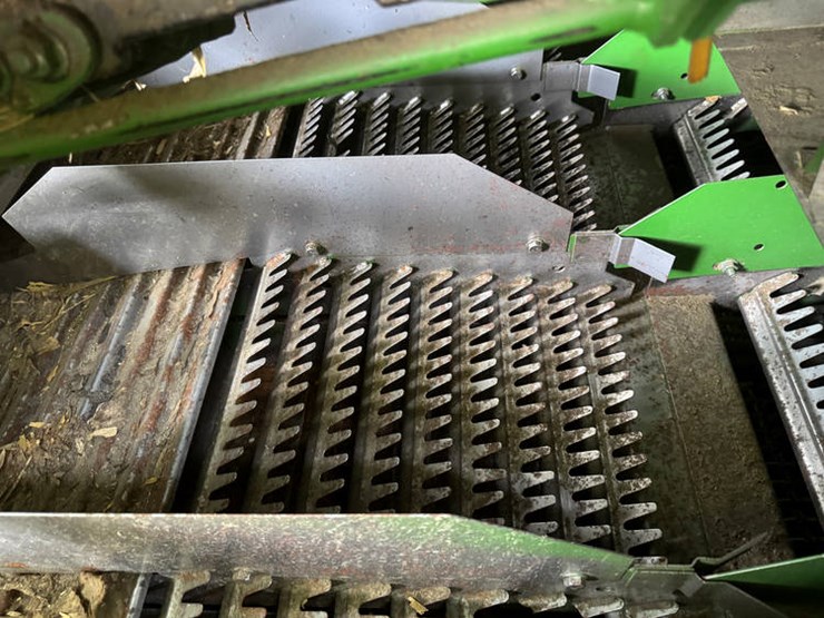 2010-john-deere-2010-image-83