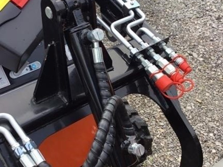 new-mms-skid-steer-loader-image-9