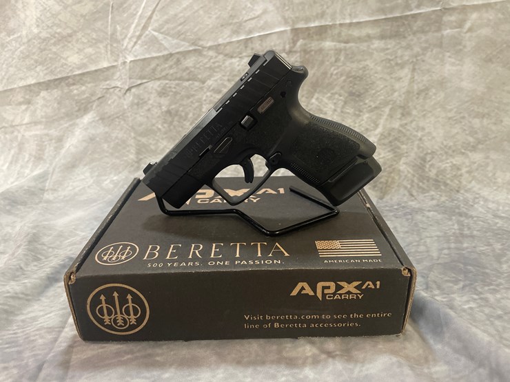 #4352-•-beretta-apx-a1-9mm-luger-pistol,-sn:-axc158923-image-1