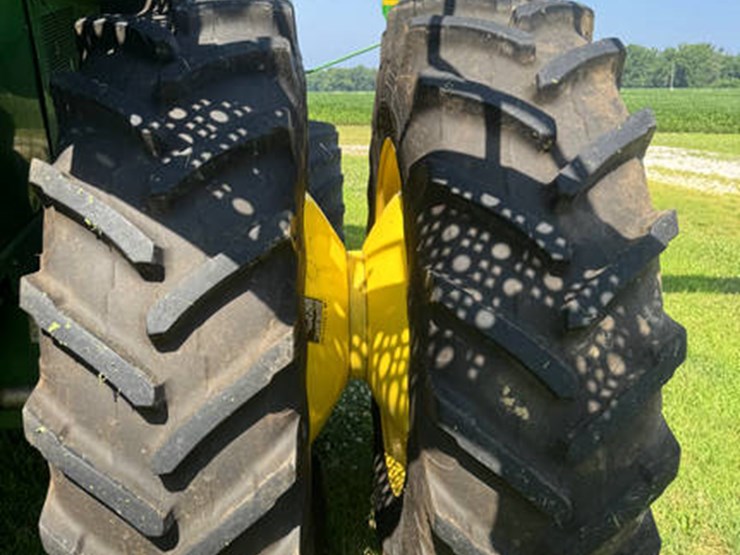 2010-john-deere-2010-image-3