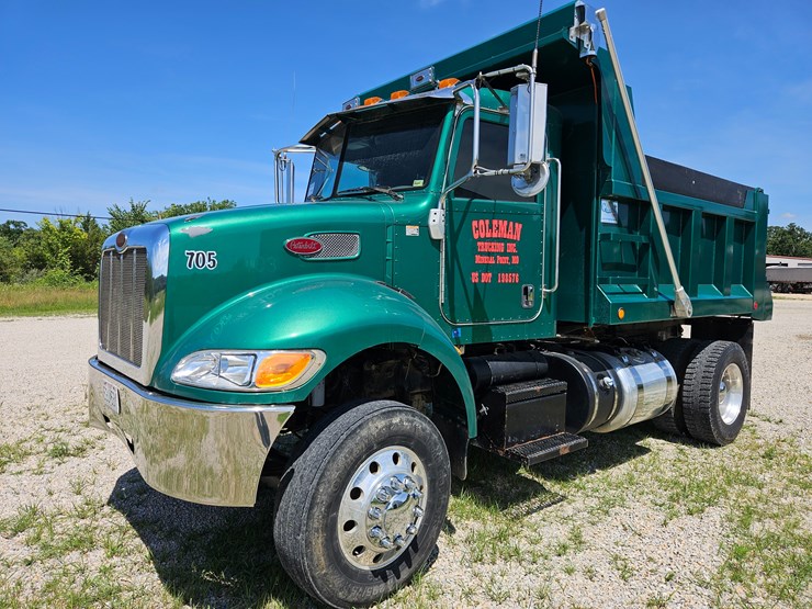 2012-peterbilt-382-image-2