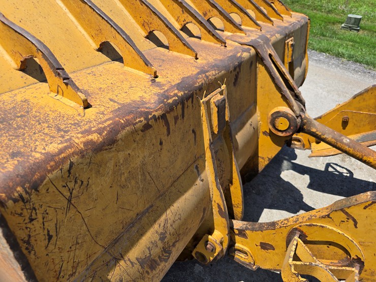 2005-caterpillar-953c-image-68