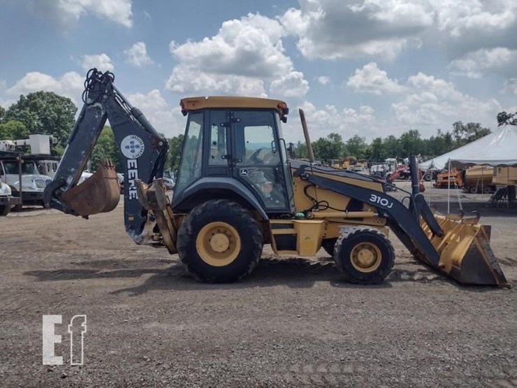 2010-deere-310j-image-3