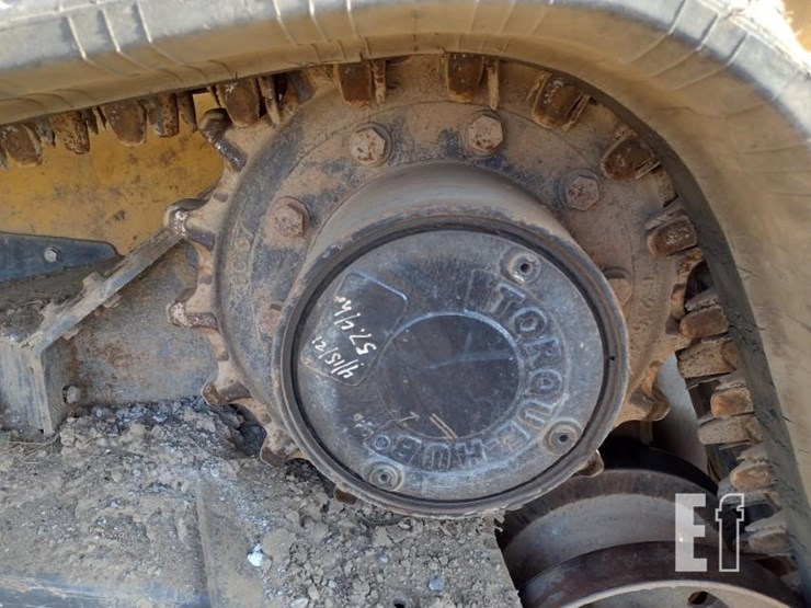2021-deere-331g-image-20