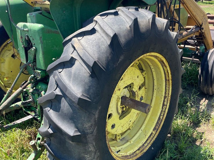 1966-john-deere-3020-image-9
