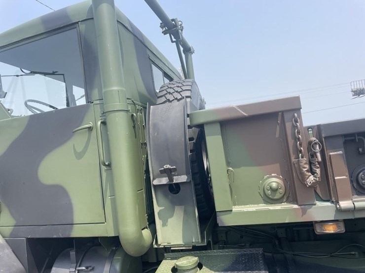 1983-am-general-m923a1-image-29