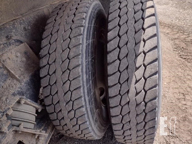1998-cummins-m11-image-29