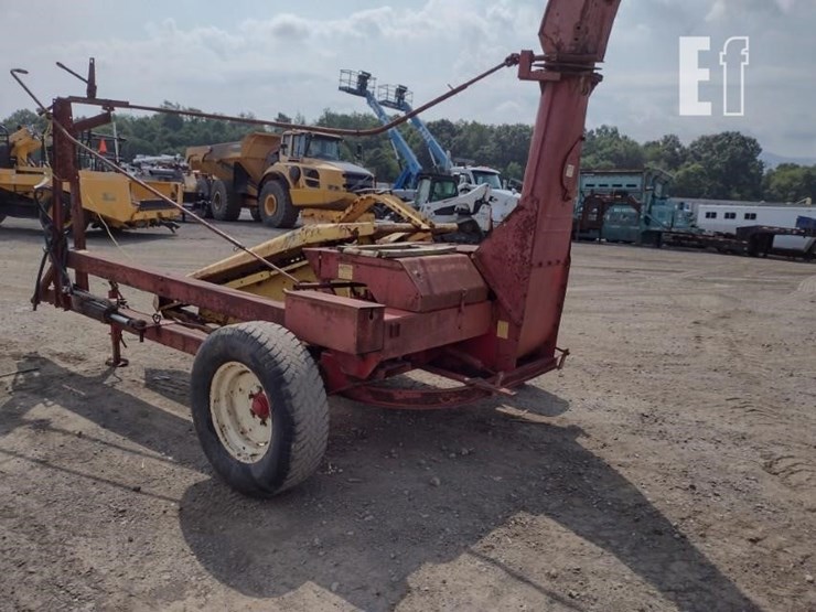 new-holland-super-717-image-5