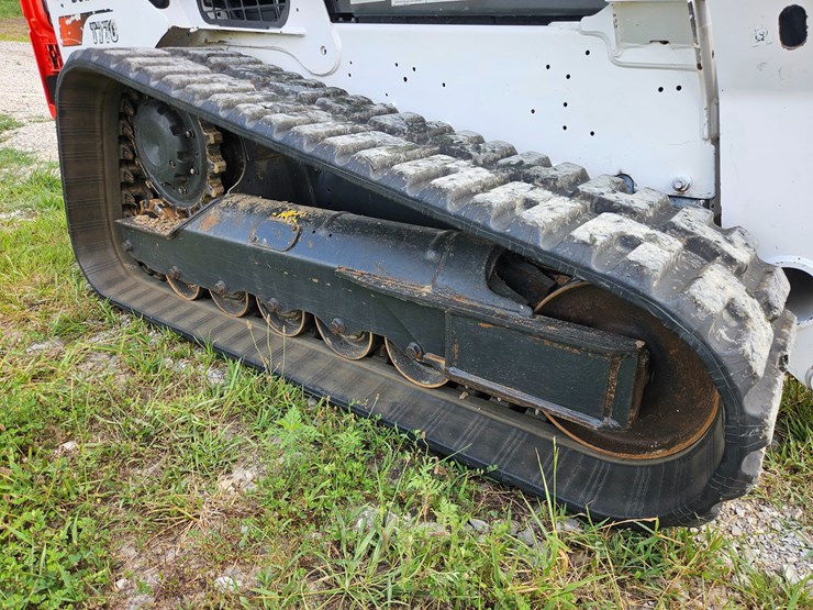 2021-bobcat-t770-image-77