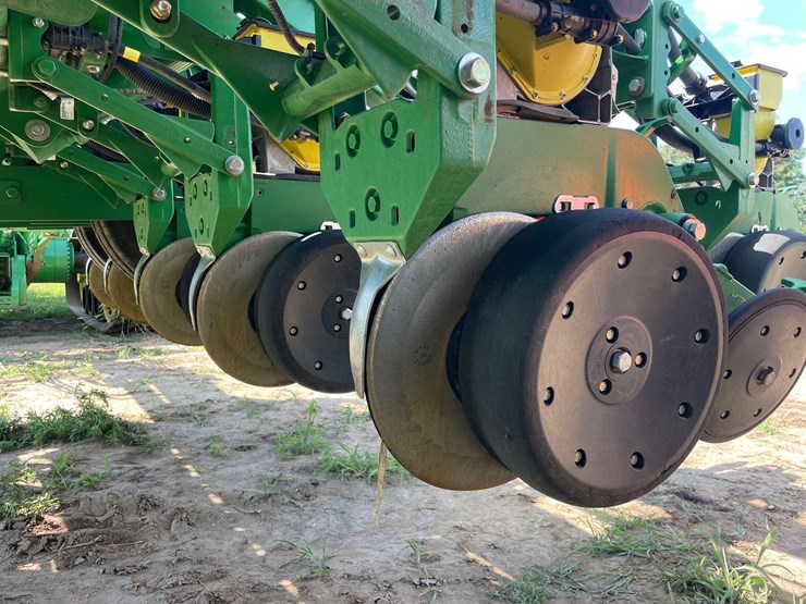 2012-john-deere-1790-image-96
