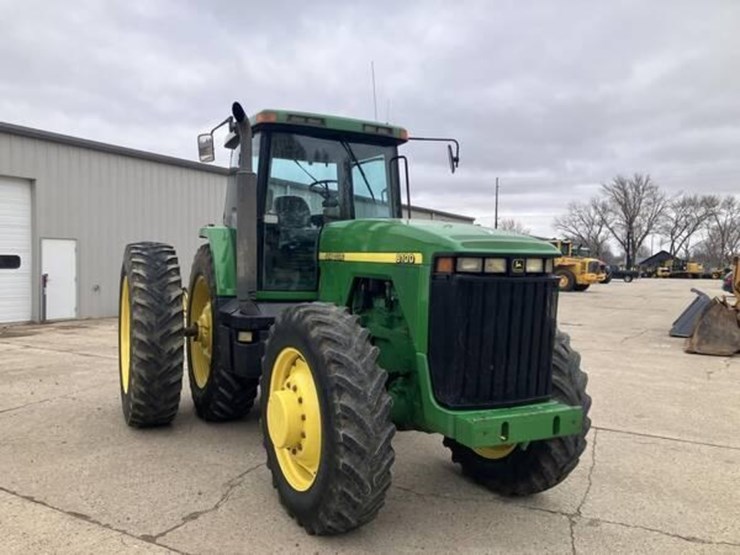 1997-john-deere-8100-image-4