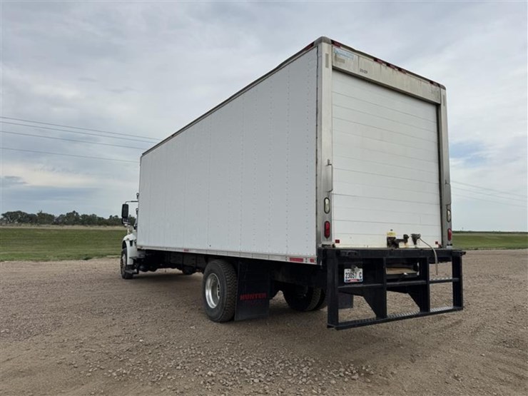 2012-international-durastar-4300-image-3