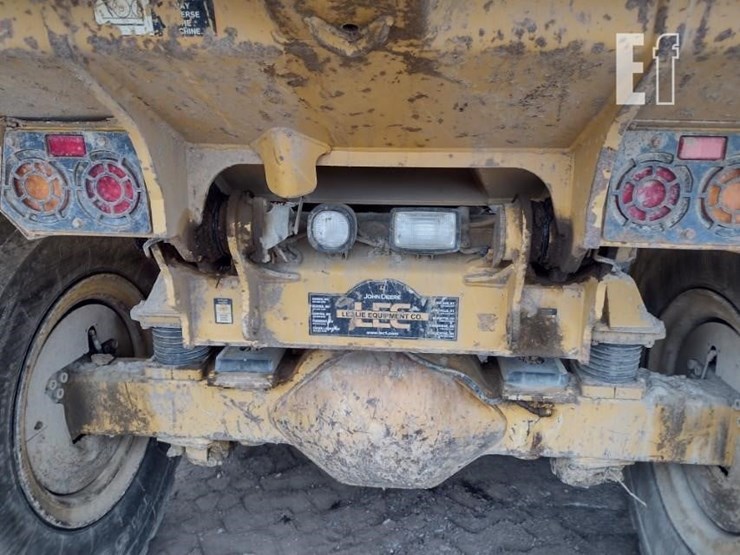 deere-300d-image-30